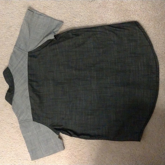 Boys size 7 button down shirt - Picture 3 of 3